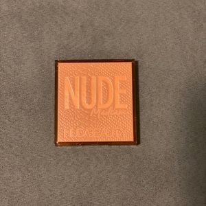 Huda Beauty Nude Obsessions Eyeshadow Palette